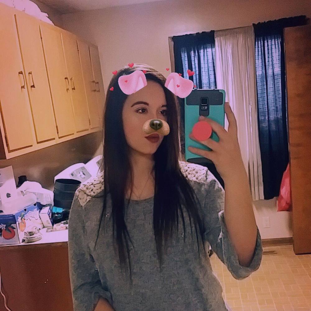 Meet your Posher, Shelby